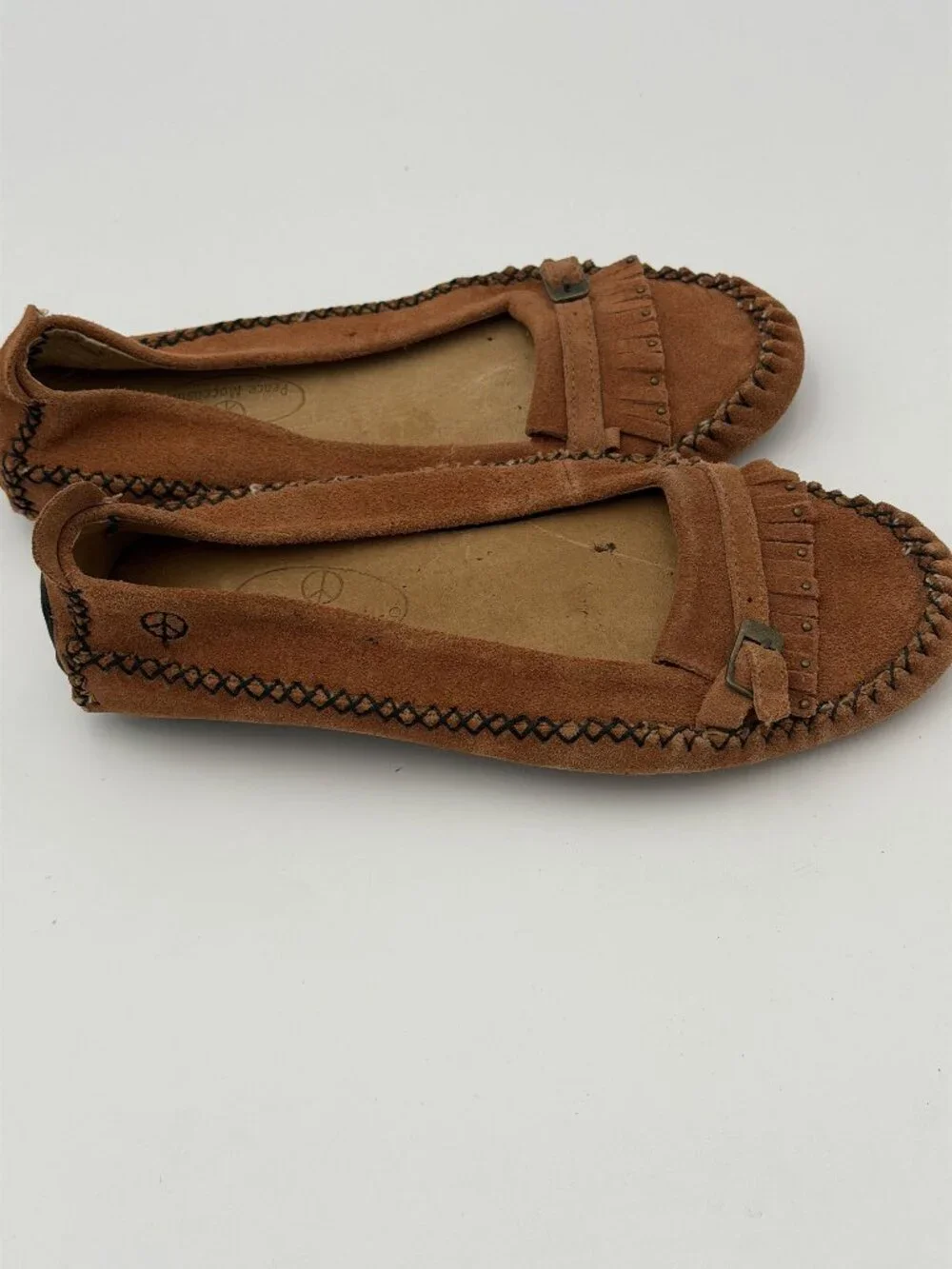 PEACE MOCS Moccasin Flats Womens Brown Suede‎ Fringe Buckle Boho Loafers SIZE 6